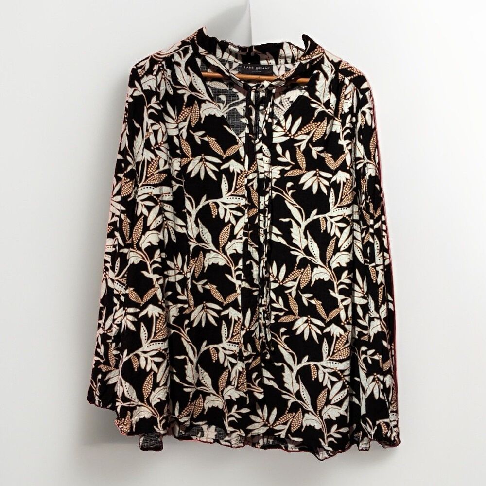 NWOT LANE BRYANT Blouse 20 Cream Short Sleeve Double Tie Top Floral “Ashley”